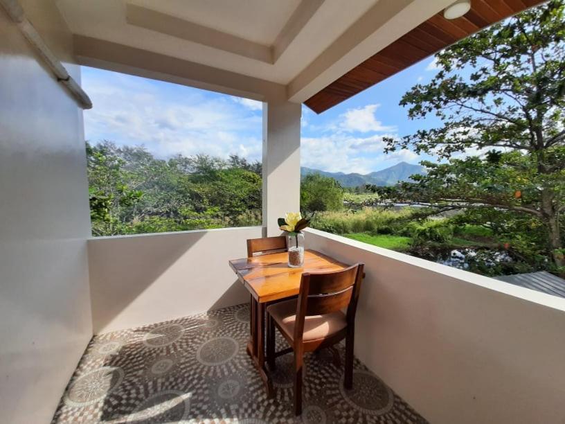 Youhan Beach Resort San Antonio  Luaran gambar