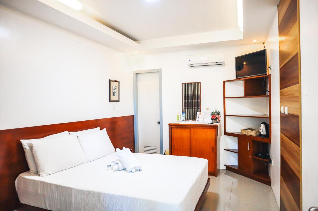 Youhan Beach Resort San Antonio  Luaran gambar