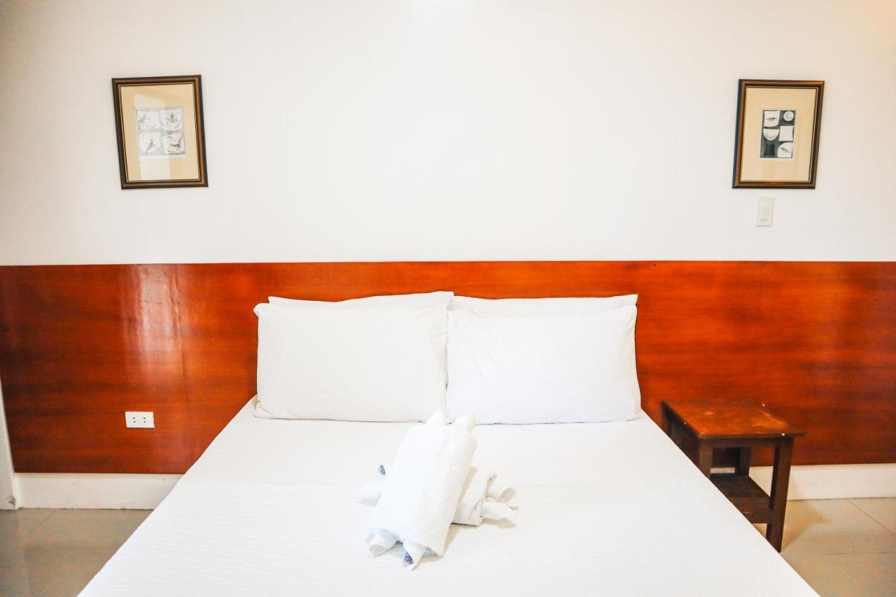 Youhan Beach Resort San Antonio  Luaran gambar
